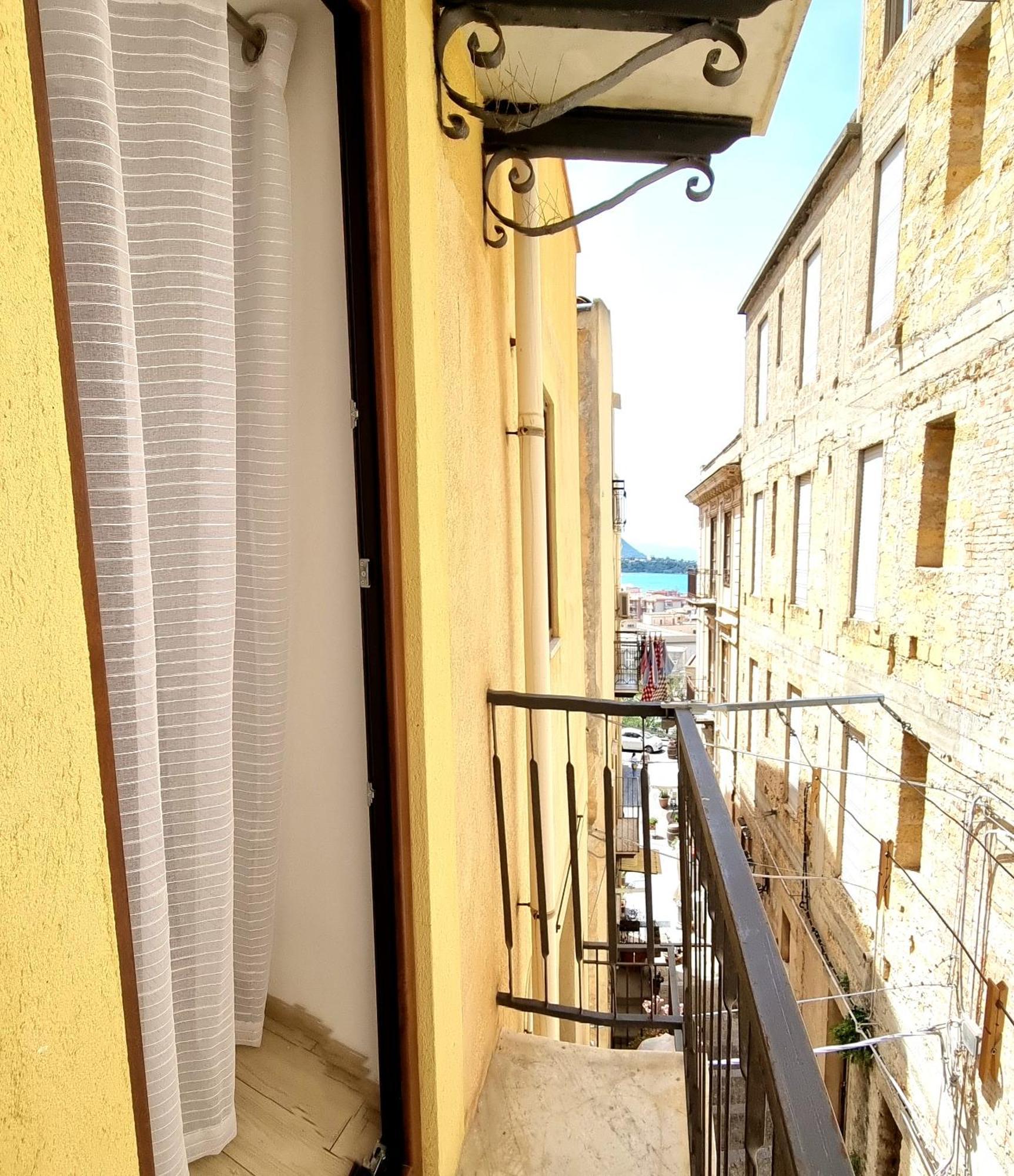 Porta Terra Apartment Cefalù Esterno foto