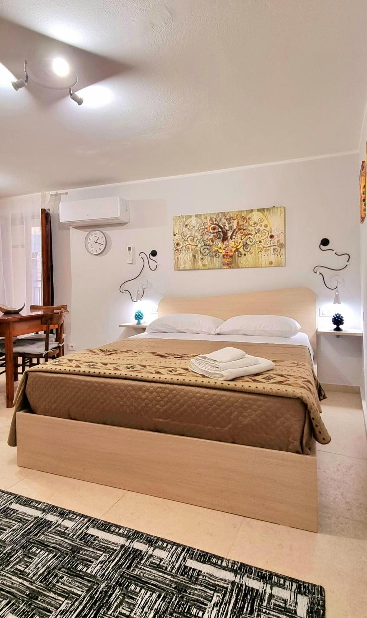 Porta Terra Apartment Cefalù Esterno foto